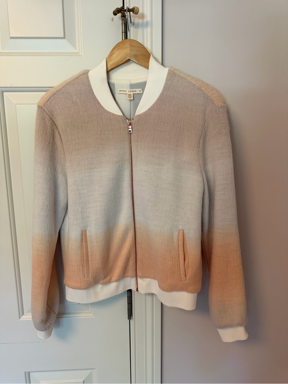 🍂 NWOT Anthropologie Paper Crown Ombre Bomber Jacket in Cream and Peach
